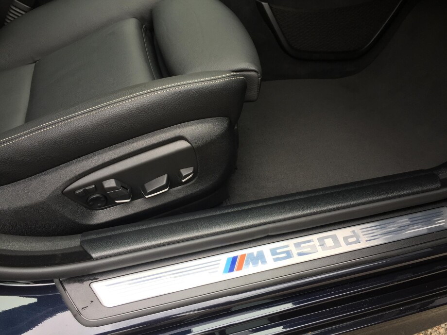 BMW M550d xDrive Kombi З Німеччини (11338)