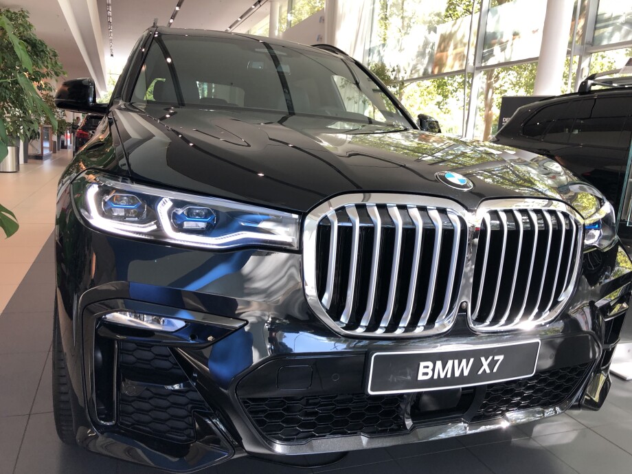 BMW X7 xDrive 30d 265PS M-Paket З Німеччини (20357)