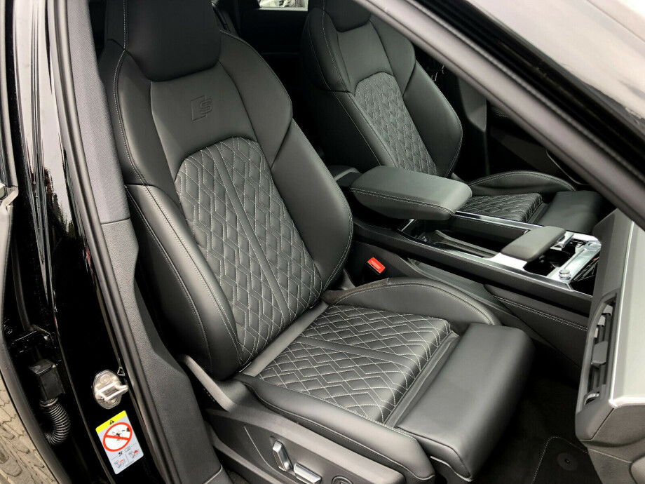 Audi e-tron З Німеччини (20750)