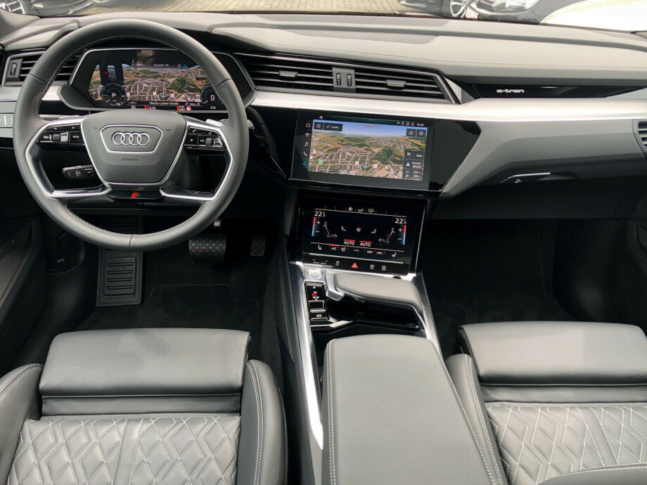 Audi e-tron З Німеччини (20753)