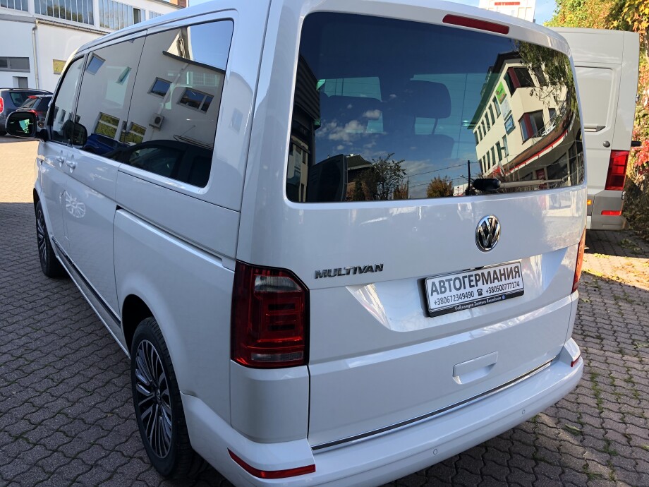 Volkswagen Multivan/Caravelle/Transporter З Німеччини (21433)