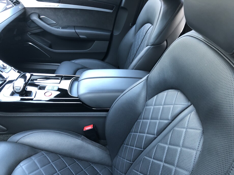 Audi S8 Plus 4.0 TFSI Carbon З Німеччини (22949)