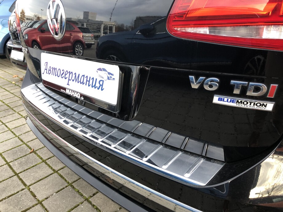 VW Touareg 3.0 V6 TDI (262PS) R-Line LED З Німеччини (23438)