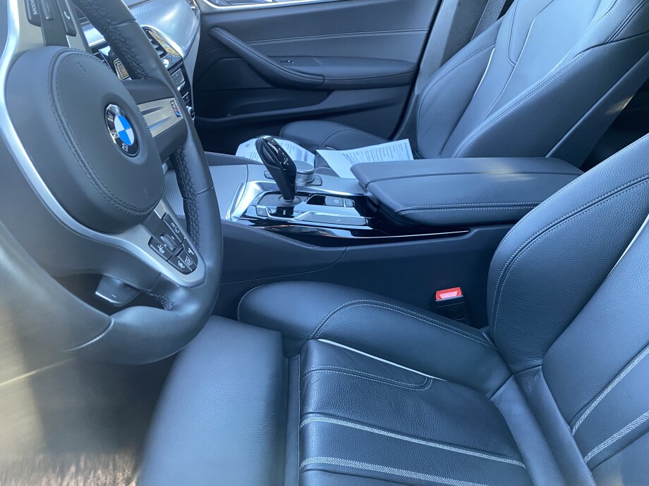 BMW 530d xDrive M-Paket Универсал З Німеччини (25956)