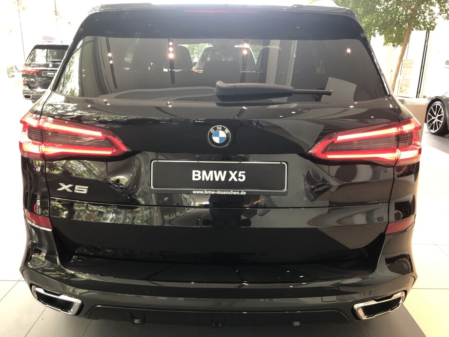 BMW X5 xDrive 30d M-Paket Laser З Німеччини (28605)