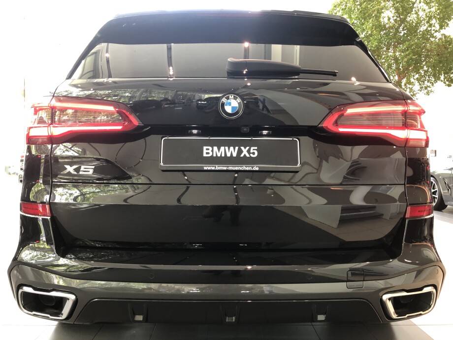 BMW X5 xDrive 30d M-Paket Laser З Німеччини (28607)