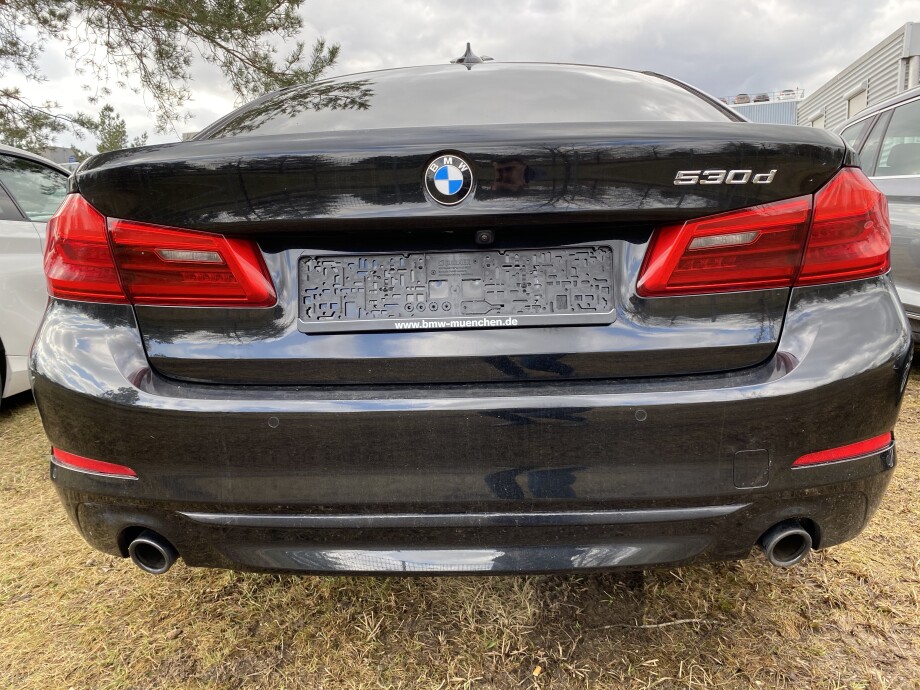 BMW 530d xDrive Luxury Line LED З Німеччини (29107)