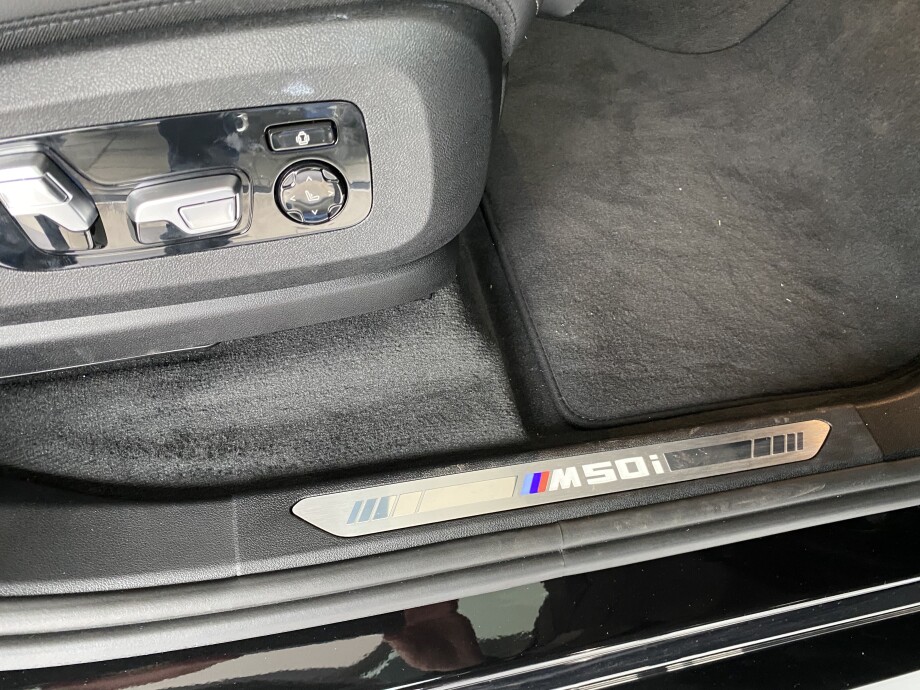 BMW X5 M50i xDrive M-Paket Laser З Німеччини (31073)