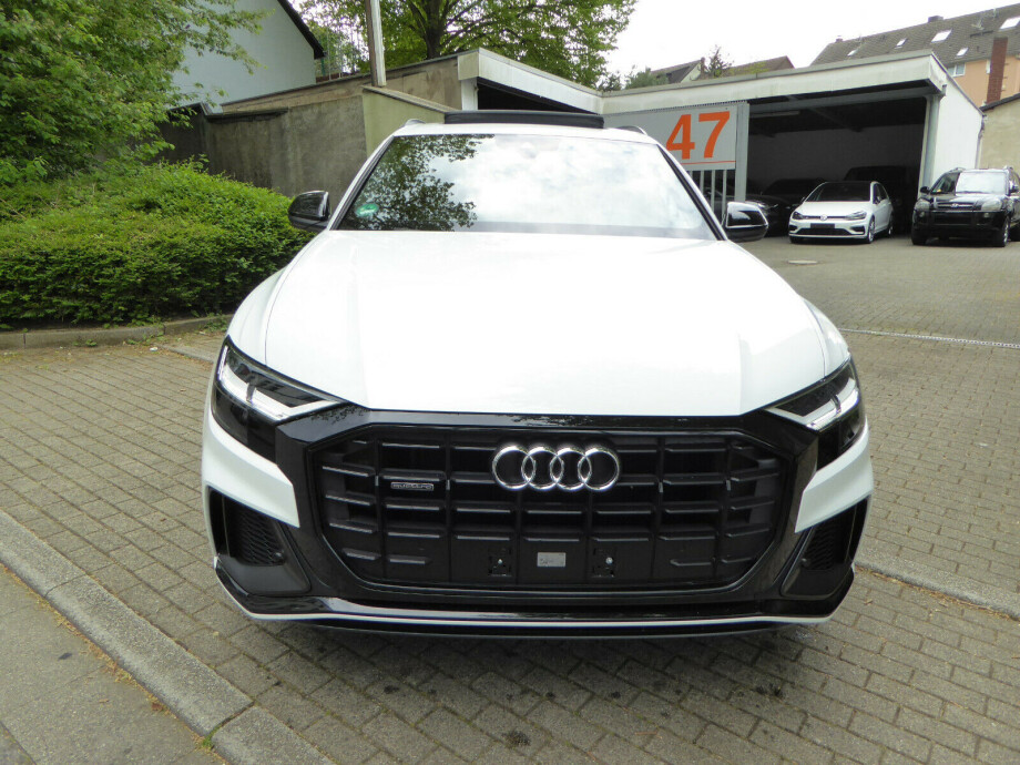 Audi Q8 50TDI 3x S-Line Bang&Olufsen Black-Paket З Німеччини (31115)