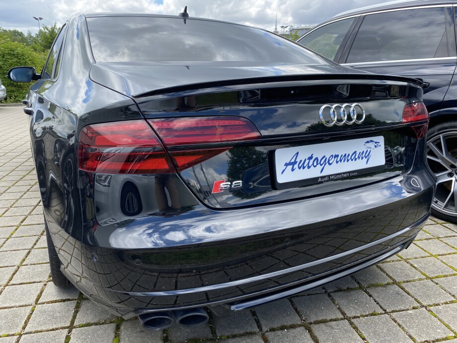 Audi S8  З Німеччини (31959)