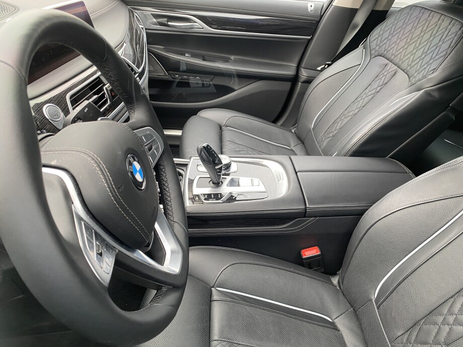 BMW 750i xDrive 530PS G11 З Німеччини (33561)