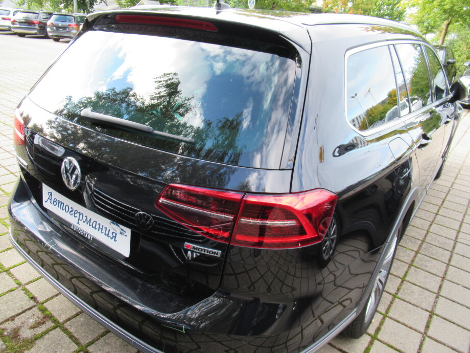 VW Passat Alltrack 2.0TDI (239PS) 4Motion R-Line З Німеччини (34792)