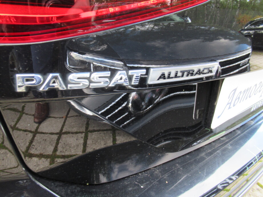 VW Passat Alltrack 2.0TDI (239PS) 4Motion R-Line З Німеччини (34799)