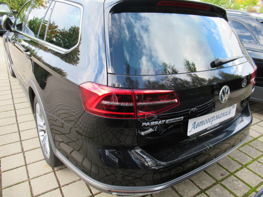 VW Passat Alltrack 2.0TDI (239PS) 4Motion R-Line З Німеччини (34793)