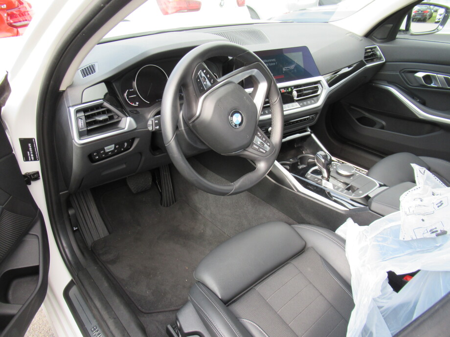 BMW 320d 190PS xDrive Luxury LED З Німеччини (34844)