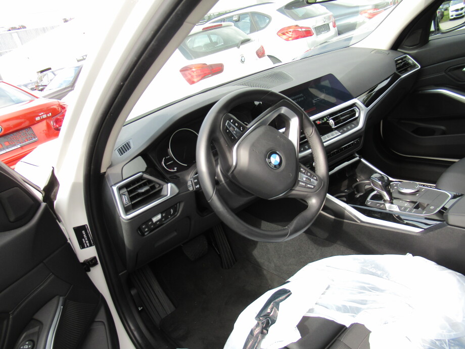 BMW 320d 190PS xDrive Luxury LED З Німеччини (34842)