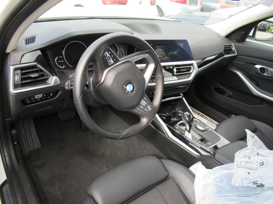 BMW 320d 190PS xDrive Luxury LED З Німеччини (34845)