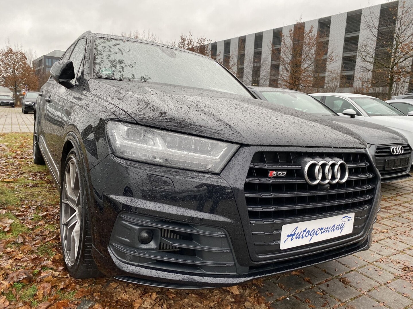 Audi SQ7 4.0TDI (435PS) Matrix Black Paket 7-местный З Німеччини (36346)