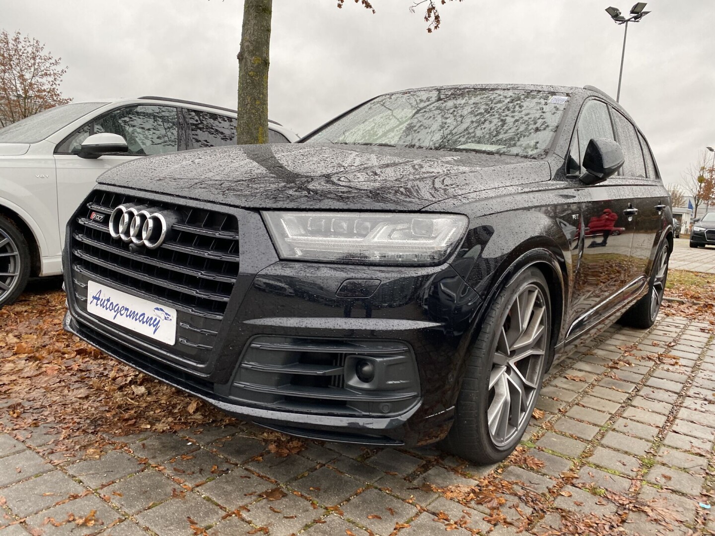 Audi SQ7 4.0TDI (435PS) Matrix Black Paket 7-местный З Німеччини (36356)