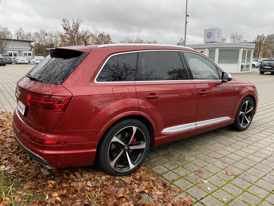 Audi SQ7 4.0TDI (435PS) Individual 7-мест З Німеччини (37098)