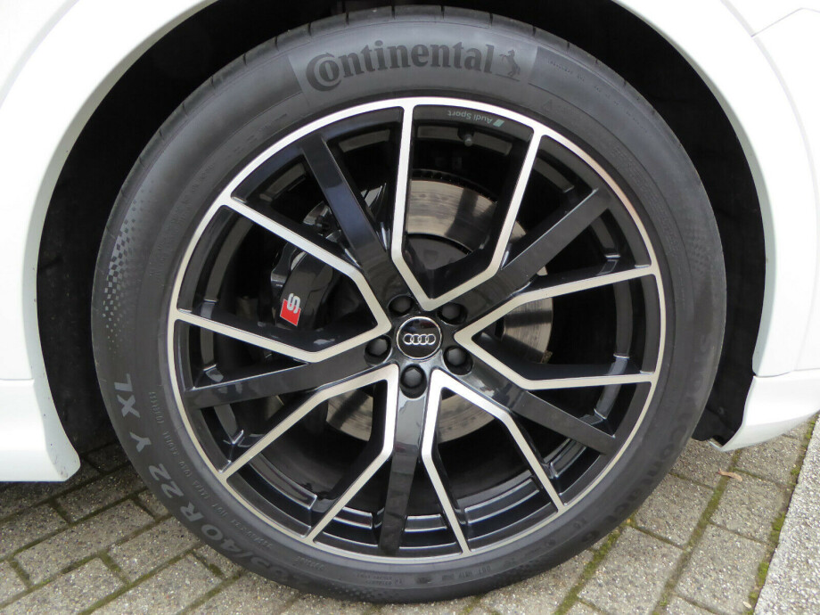 Audi SQ8 4.0TDI (435PS) Black-Paket Carbon З Німеччини (37216)