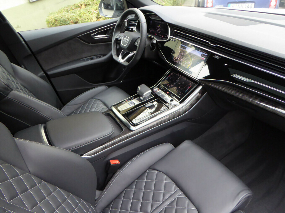 Audi SQ8 4.0TDI (435PS) Black-Paket Carbon З Німеччини (37211)