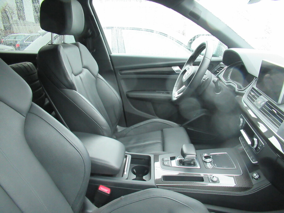 Audi SQ5 Quattro 3.0TDI 347PS Carbon LED Matrix Black-Paket З Німеччини (37608)