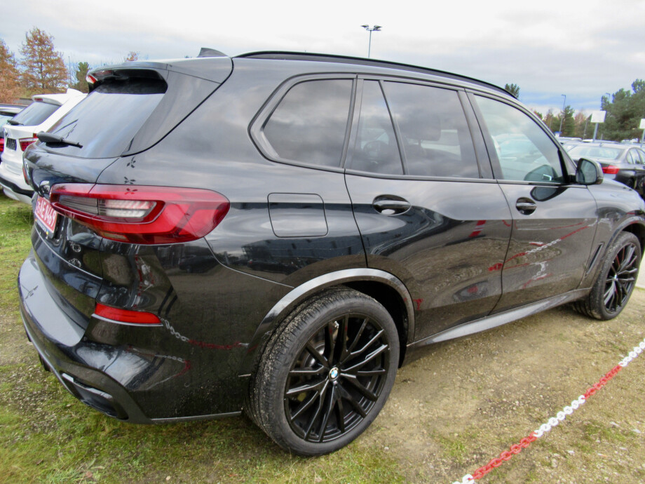 BMW X5 xDrive 30d M-Paket Black Laser З Німеччини (37633)