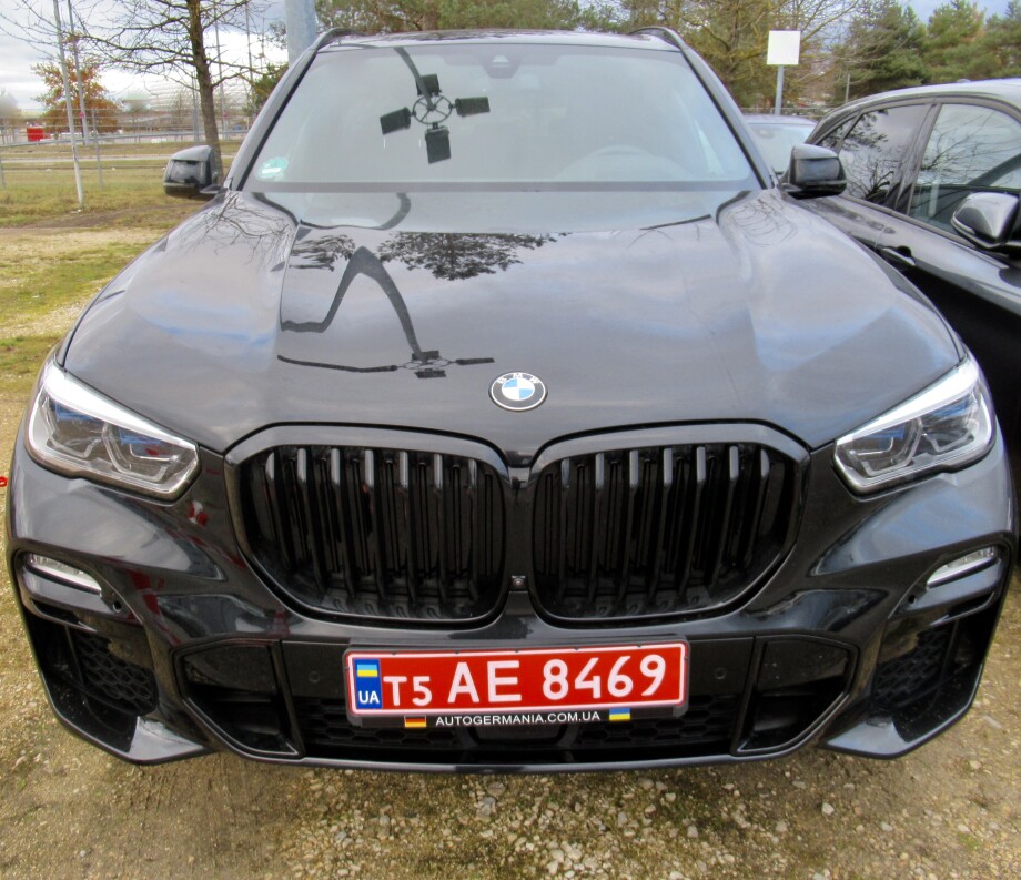 BMW X5 xDrive 30d M-Paket Black Laser З Німеччини (37615)