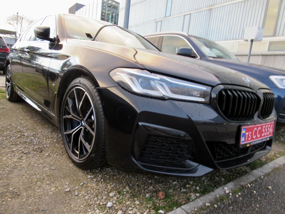 BMW 530d 286PS xDrive M-Paket Black З Німеччини (37915)