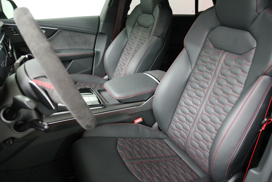 Audi RSQ8 4.0TFSI (600PS) Black-Paket Carbon Keramik З Німеччини (38994)