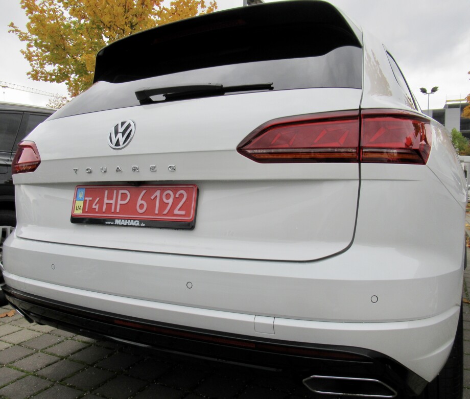 VW Touareg 3.0TDI 286PS R-Line Exclusive (One MILLION) З Німеччини (39901)