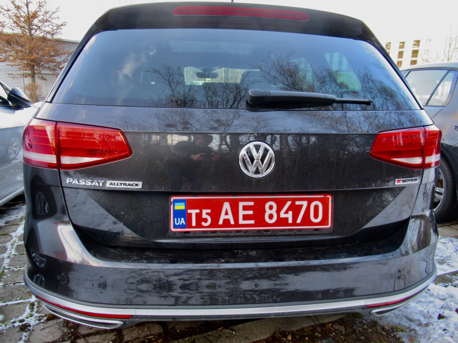 VW Passat Alltrack 2.0TDI (239PS) 4Motion DSG LED З Німеччини (40277)