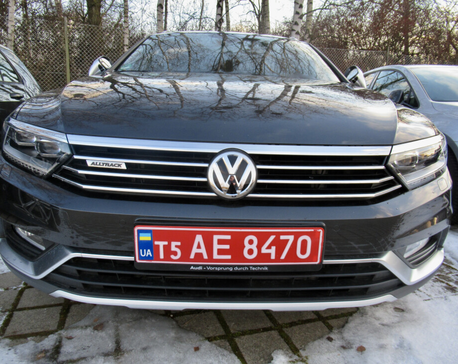 VW Passat Alltrack 2.0TDI (239PS) 4Motion DSG LED З Німеччини (40286)
