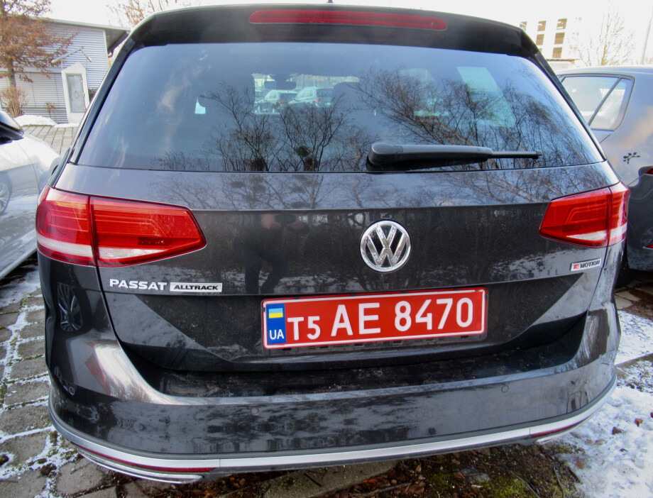 VW Passat Alltrack 2.0TDI (239PS) 4Motion DSG LED З Німеччини (40320)