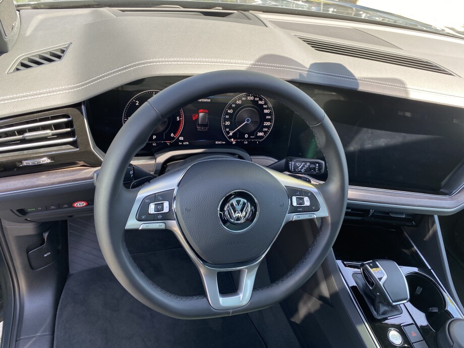 VW Touareg 3.0TDI 286PS IQ-LED З Німеччини (46053)