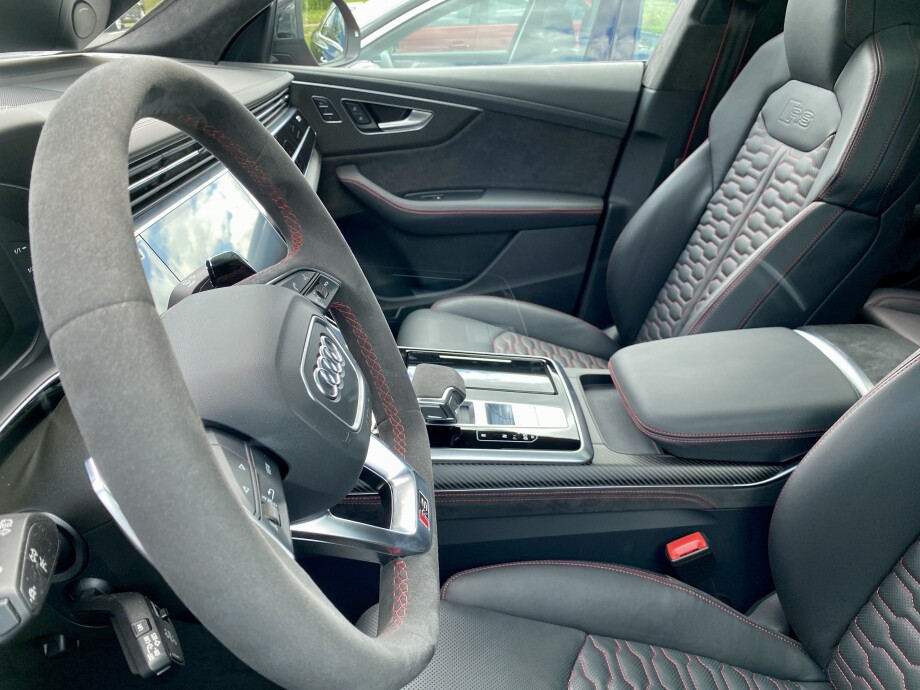 Audi RSQ8 4.0TFSI (600PS) BlackPaket Carbon Individual З Німеччини (49395)