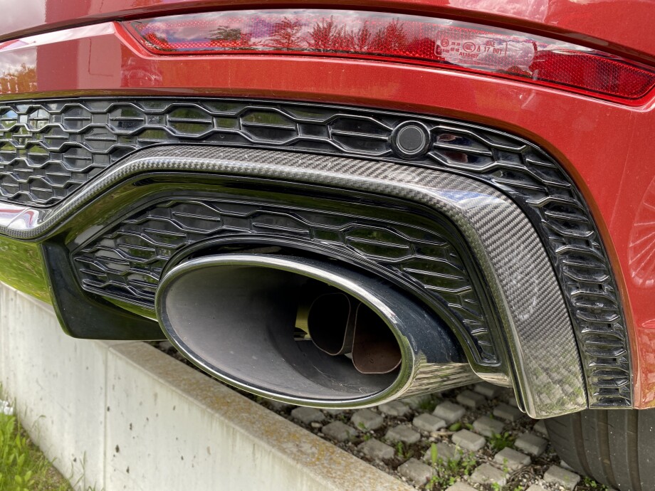 Audi RSQ8 4.0TFSI (600PS) BlackPaket Carbon Individual З Німеччини (49388)