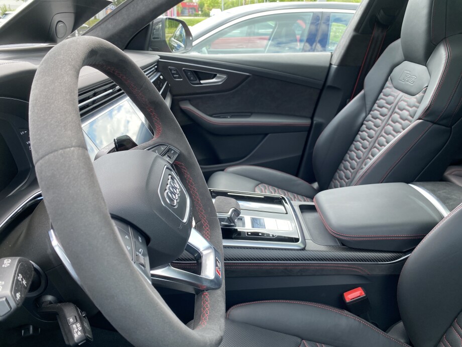 Audi RSQ8 4.0TFSI (600PS) BlackPaket Carbon Individual З Німеччини (49401)