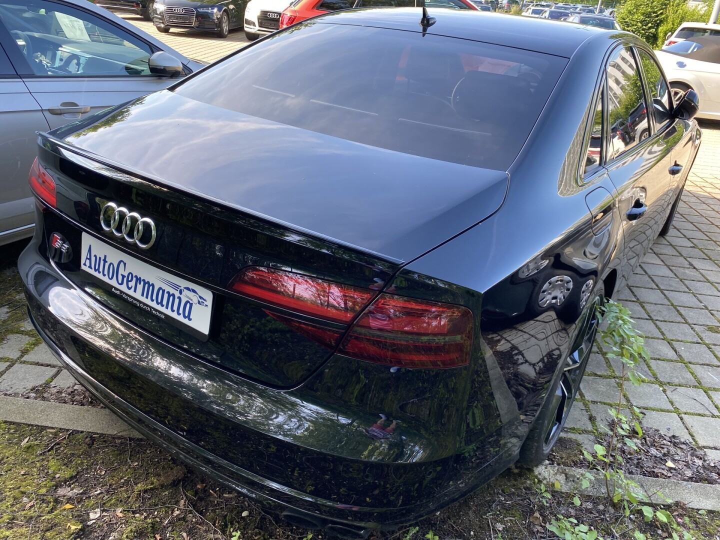 Audi S8 4.0TFSI Keramik Carbon Exclusive З Німеччини (52103)