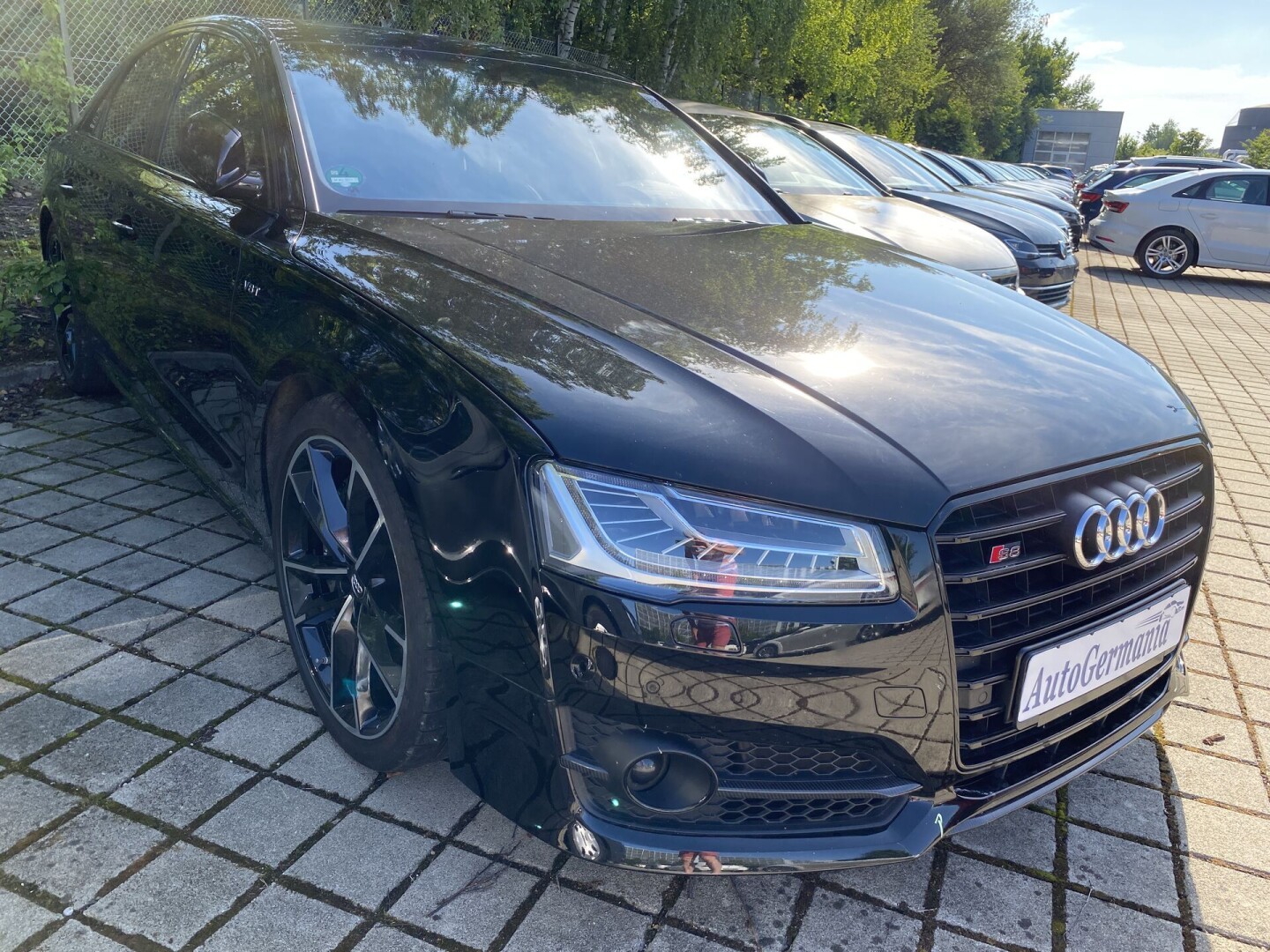 Audi S8 4.0TFSI Keramik Carbon Exclusive З Німеччини (52091)