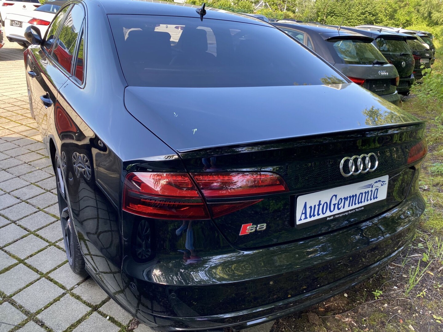 Audi S8 4.0TFSI Keramik Carbon Exclusive З Німеччини (52098)