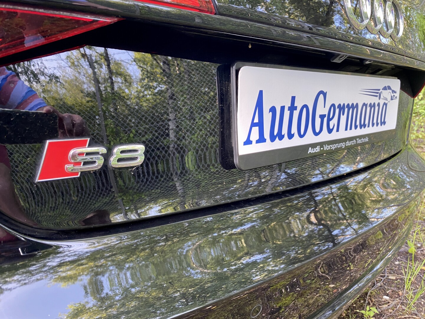 Audi S8 4.0TFSI Keramik Carbon Exclusive З Німеччини (52105)