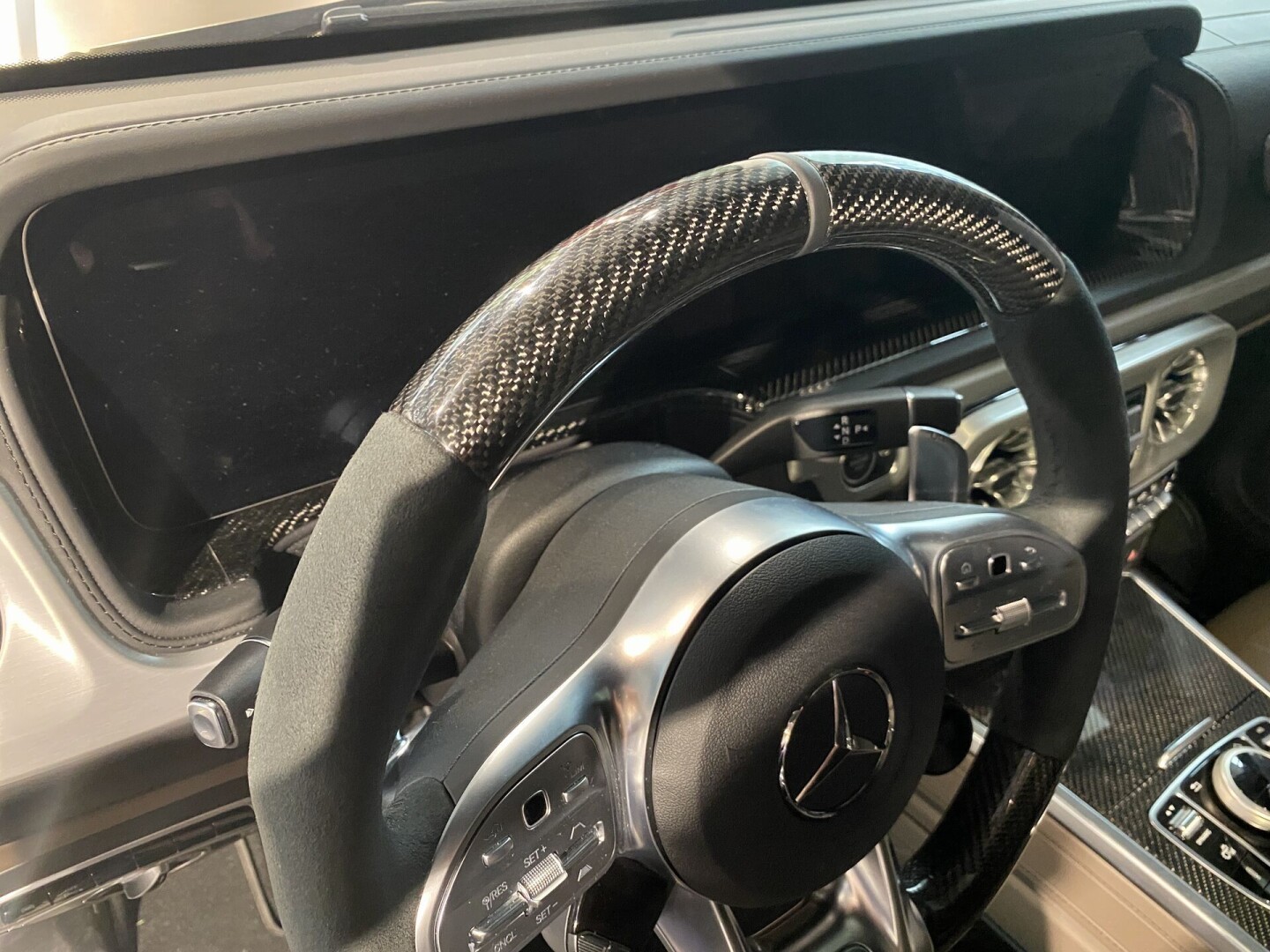 Mercedes-Benz G63 AMG Carbon Exclusive З Німеччини (52556)