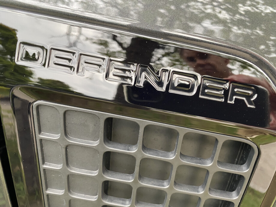 Land Rover Defender 110 D300 X-Dynamic S 7-местный З Німеччини (54110)