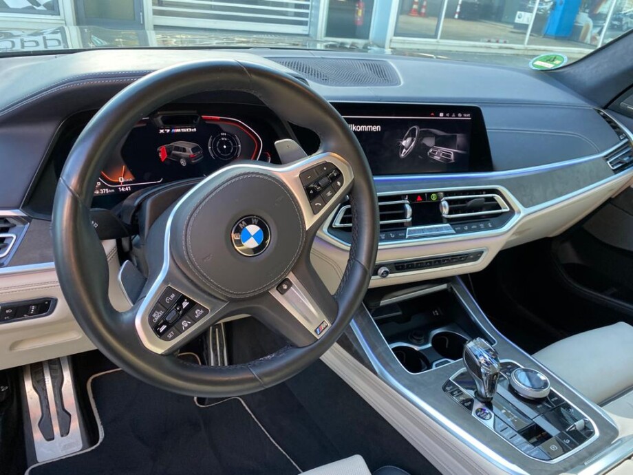 BMW X7 M50d xDrive 400PS Laser Individual 6-местный З Німеччини (57593)