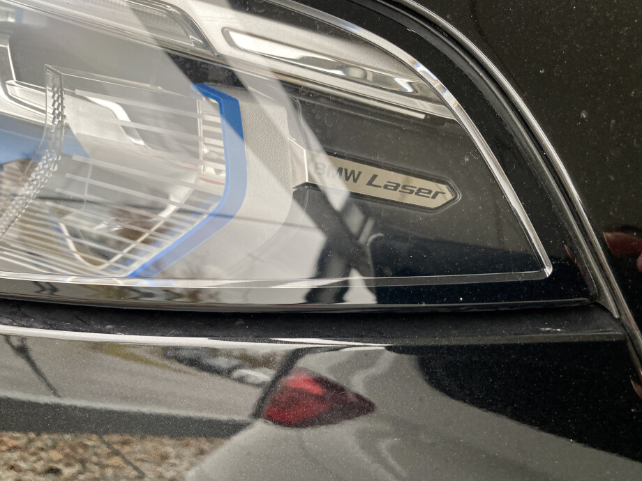 BMW X7 40d Hybrid xDrive 340PS M-Paket Laser З Німеччини (58499)