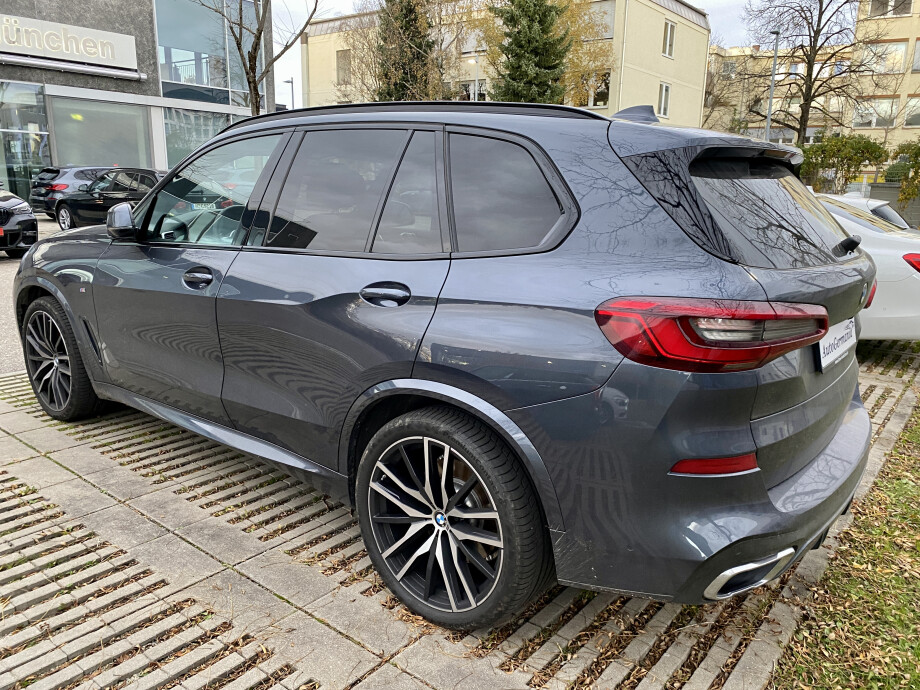 BMW X5 xDrive 30d M-Paket Black Laser Individual З Німеччини (59327)