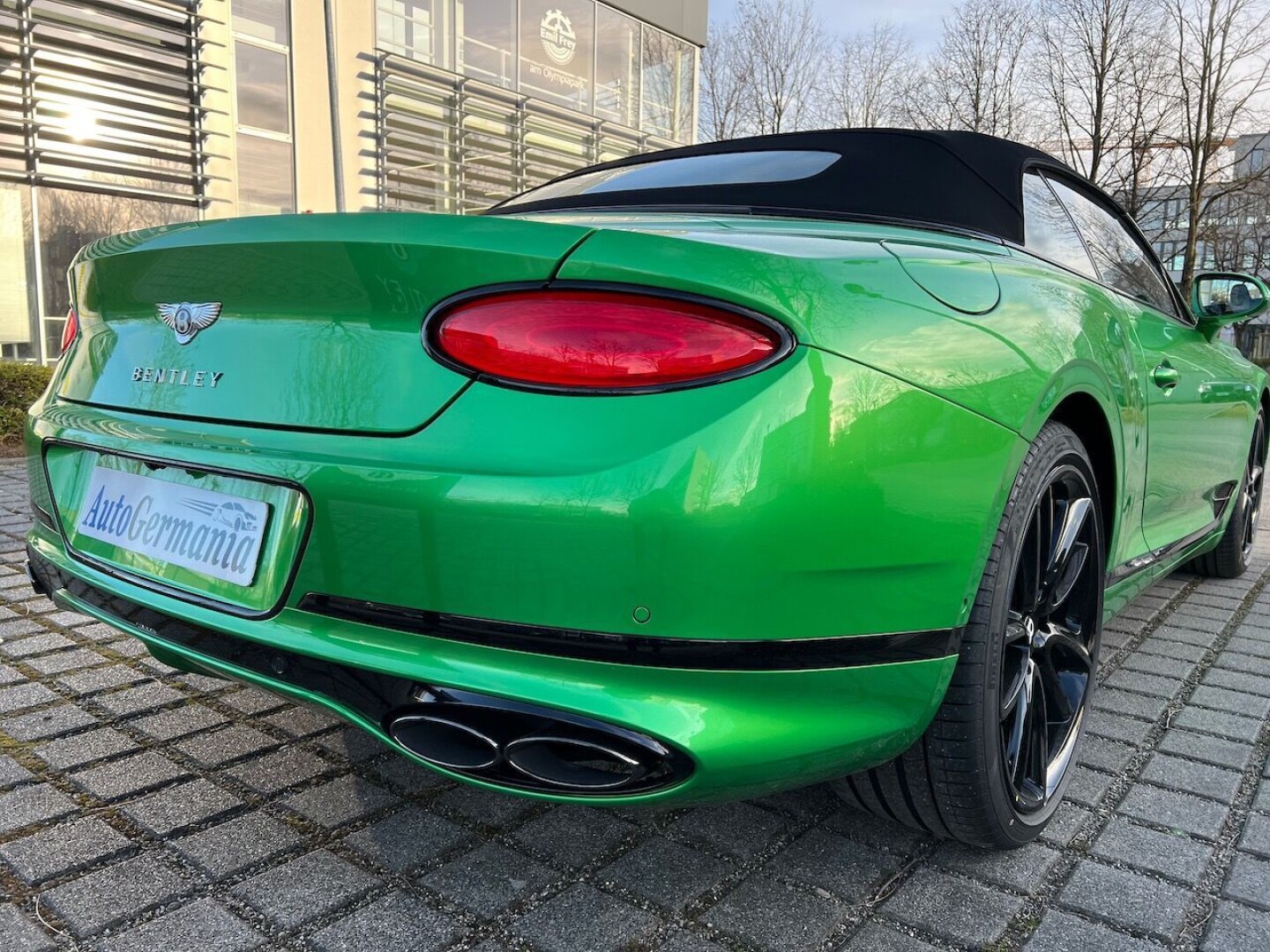 Bentley Continental 4.0 V8 551PS GTC Mulliner Cabrio From Germany (66756)