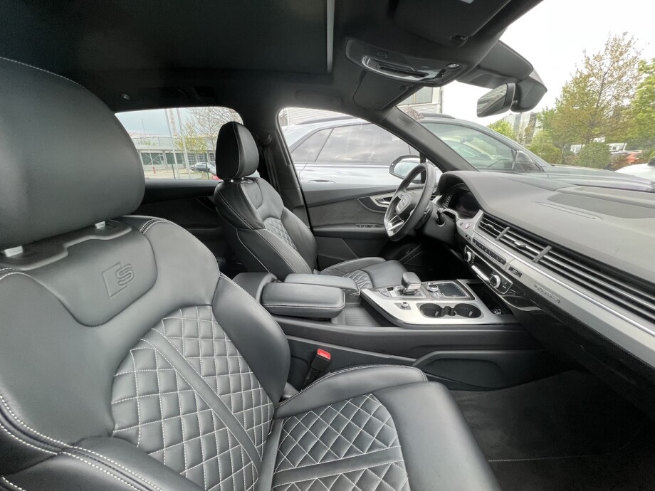 Audi SQ7 4.0TDI 435PS Individual Black Matrix З Німеччини (70254)